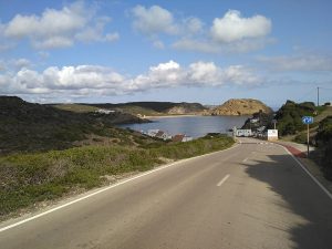que-ver-en-el-norte-de-menorca-cala-mesquida